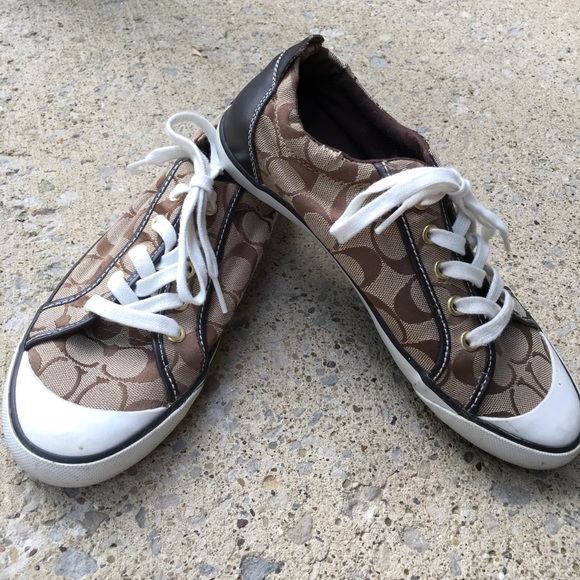 Coach Shoes - ❤️authentic Coach barrett sneaker shoes❤️